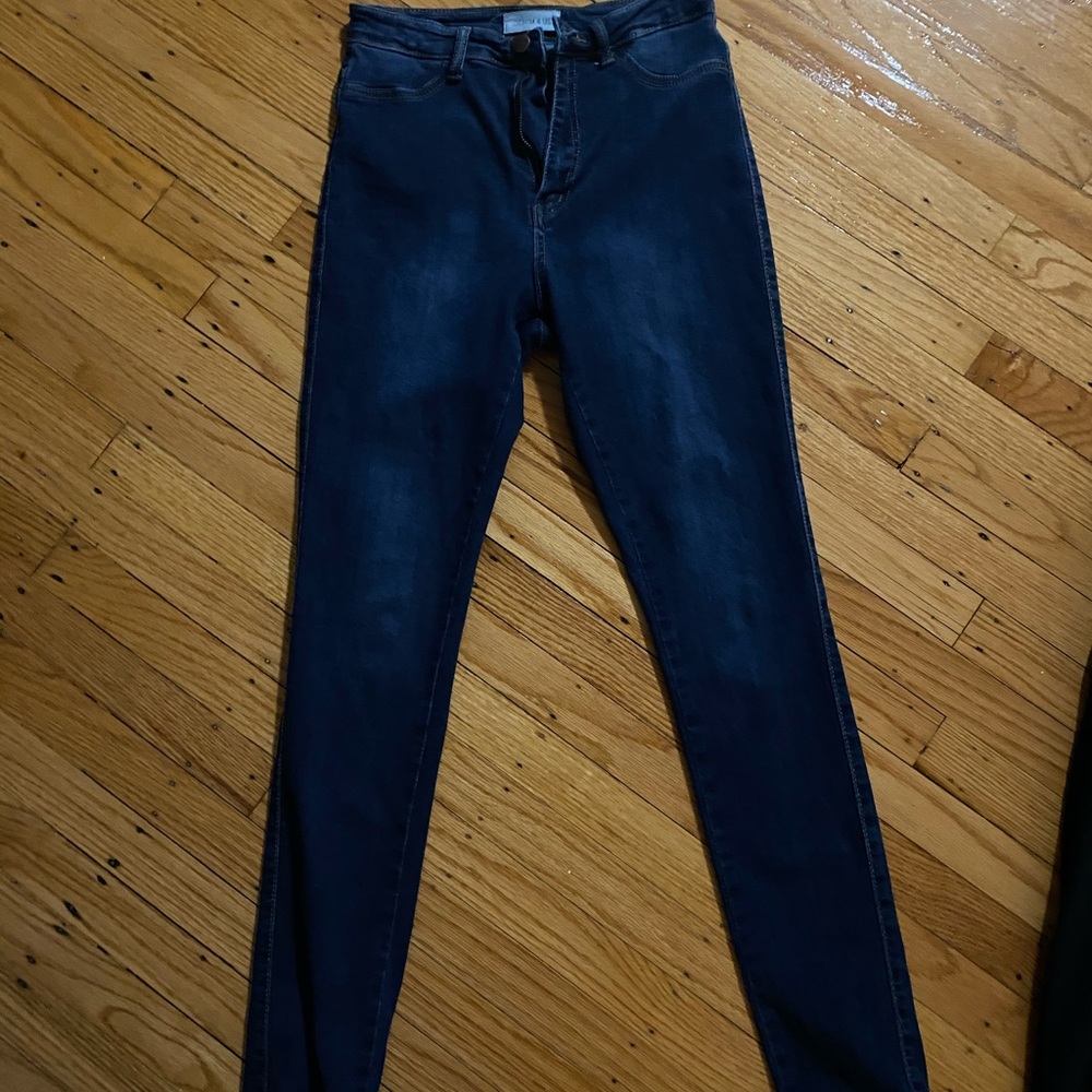 Dark blue skinny jeans denim 4 us